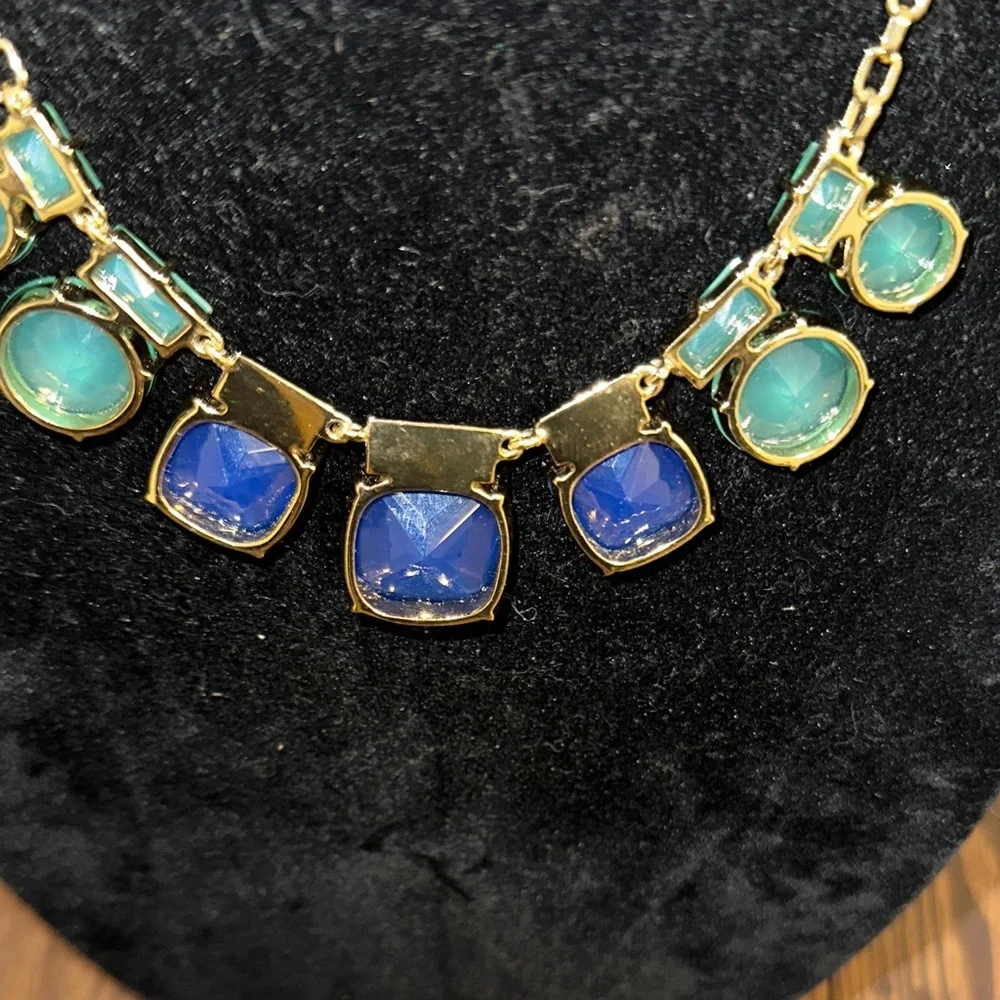 Kate Spade New York “cause a stir” graduated Stone  collar necklace